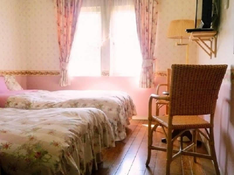 Avonlea Hotel Ito  Buitenkant foto